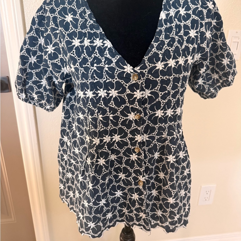 Embroidered Navy Button-Front Short Sleeve Top